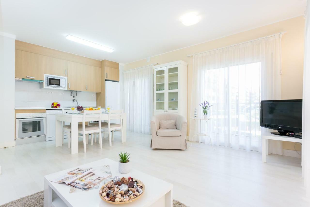 Litoral Mar Dream 17, Beach Front, Free Wi-Fi, Private Parking, Pool Portimao Ngoại thất bức ảnh